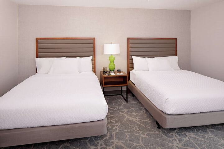 Embassy Suites by Hilton Boston Marlborough