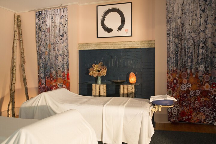 Brook Farm Inn