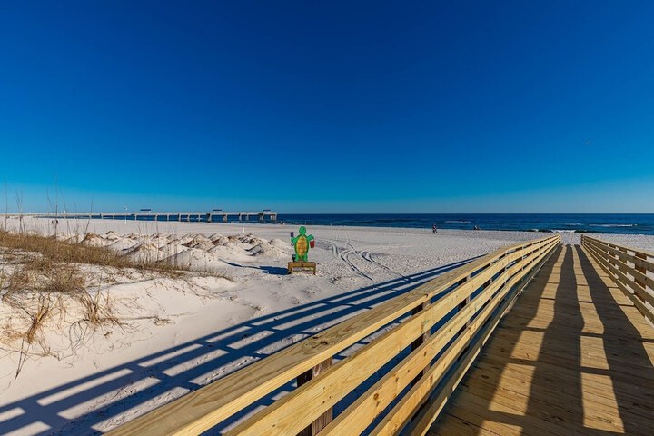 Beach 22 of 33