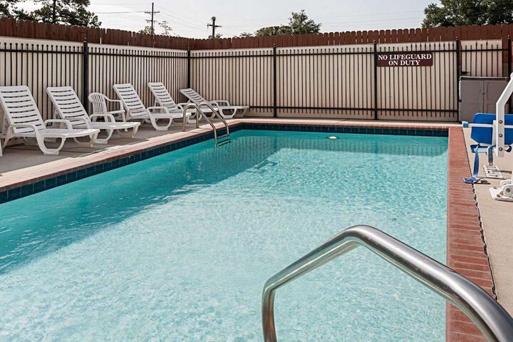 Pool 8 of 36