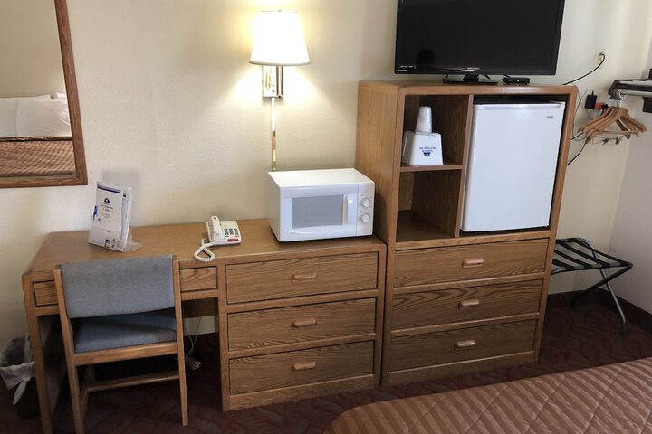 Americas Best Value Inn & Suites Sidney