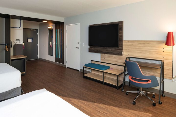 Room 18 of 46