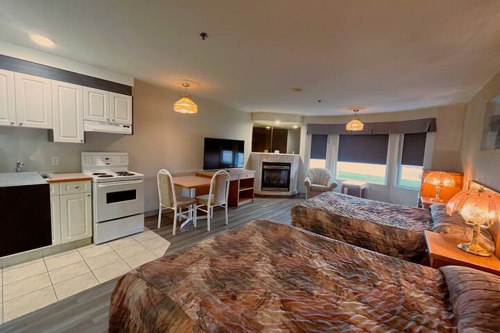 Room 14 of 19