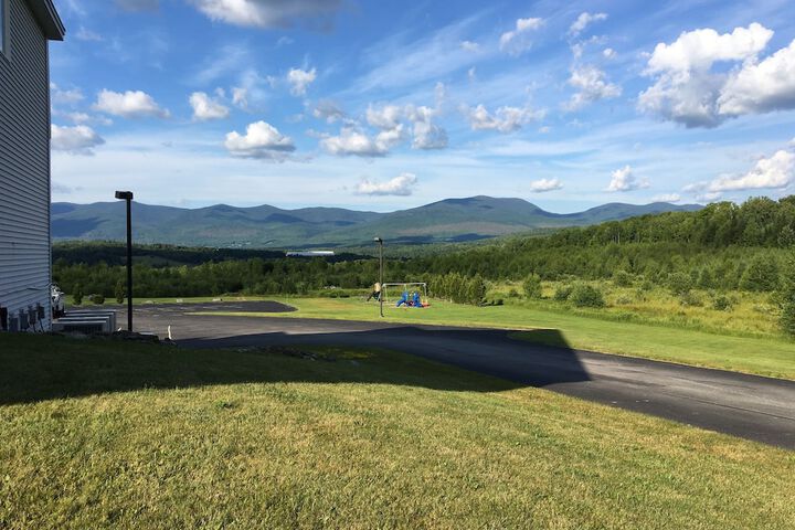 Cabot Inn & Suites