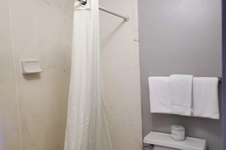 Americas Best Value Inn Wildersville