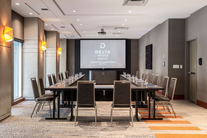 Delta Hotels by Marriott Vancouver Downtown Suites - Downtown Vancouver