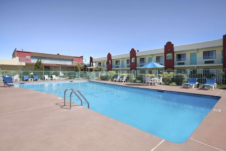Pool 6 of 31