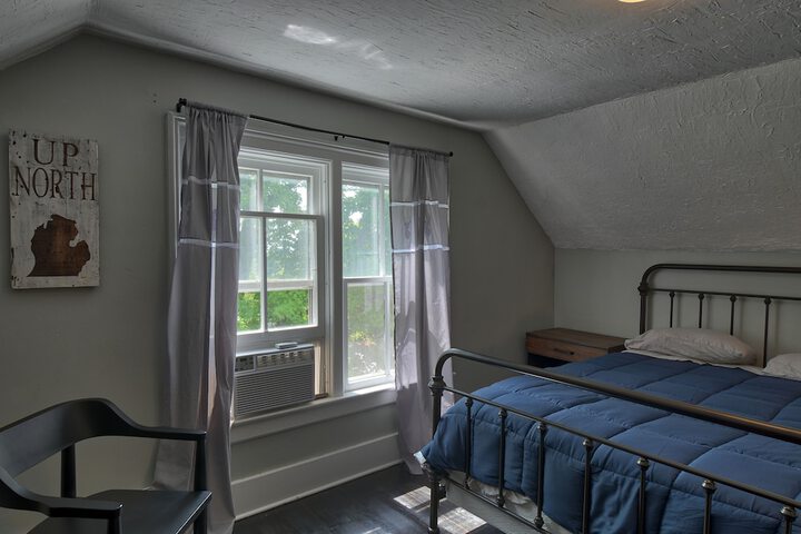 Room 17 of 57