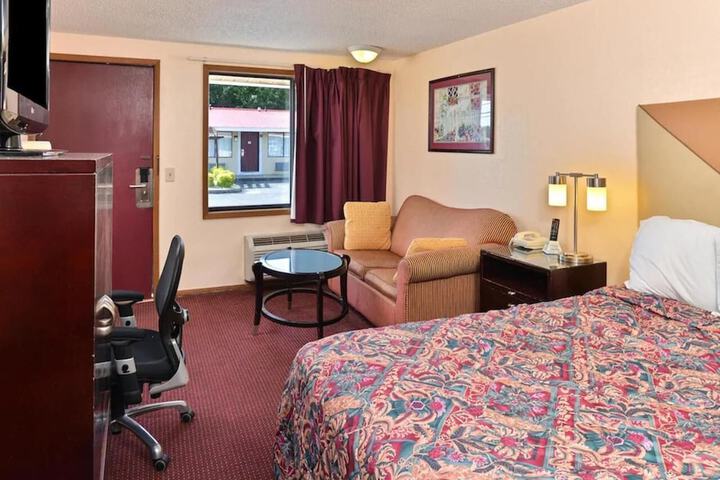 Room 16 of 26