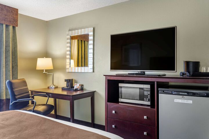 Room 26 of 53