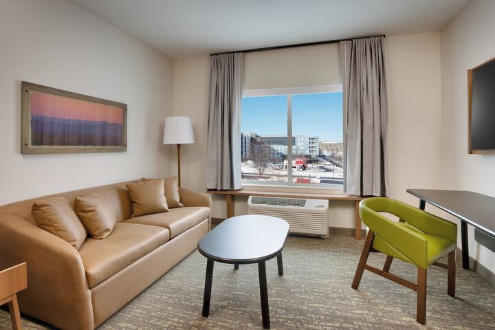Fairfield by Marriott Inn & Suites Denver West / Federal Center