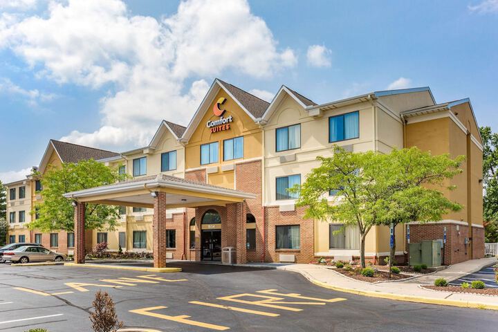 Hotel 2 of 44