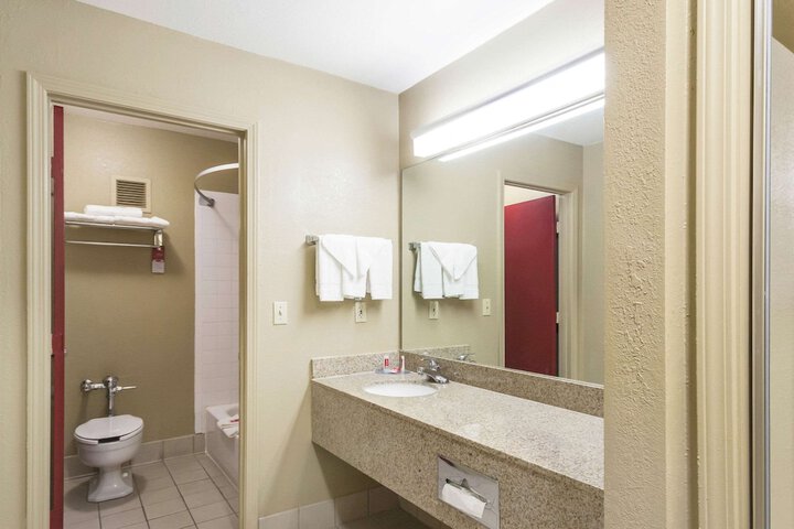 Room 46 of 57