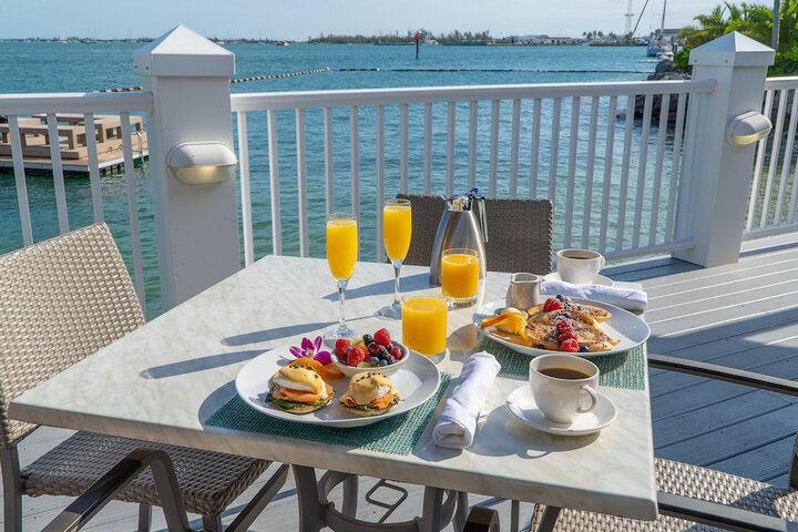 Pier House Resort & Spa