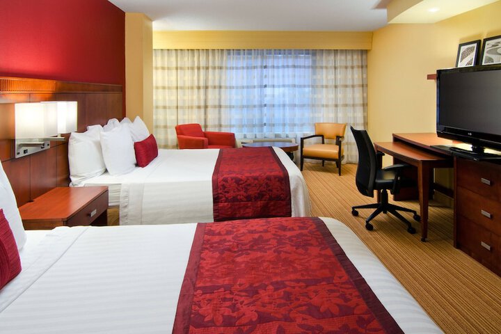 Room 18 of 27