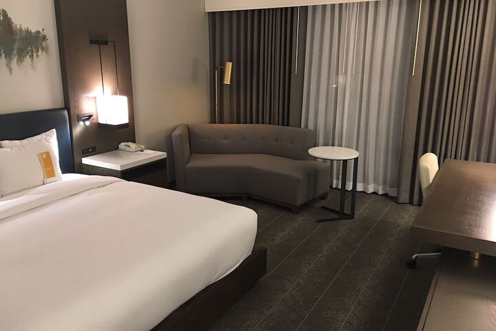 Room 41 of 99