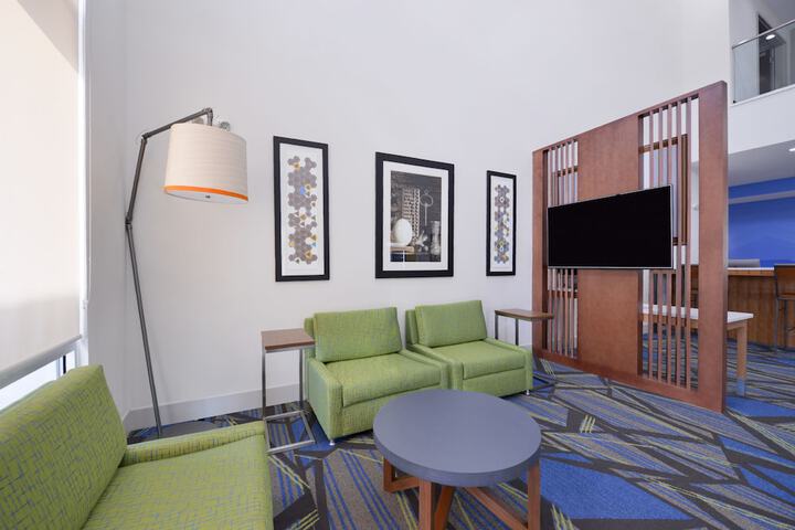 Hotel 4 of 49