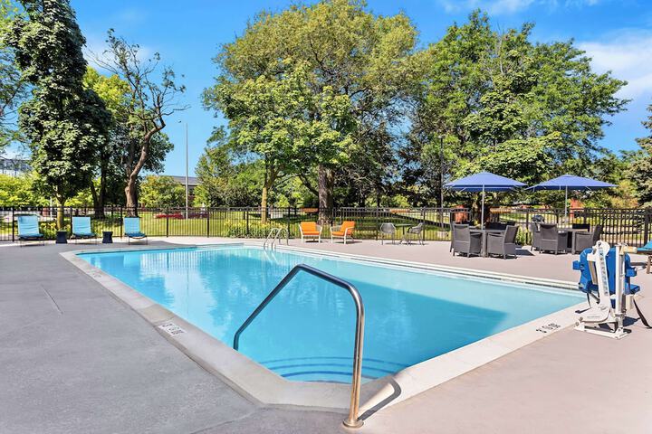 Pool 5 of 38