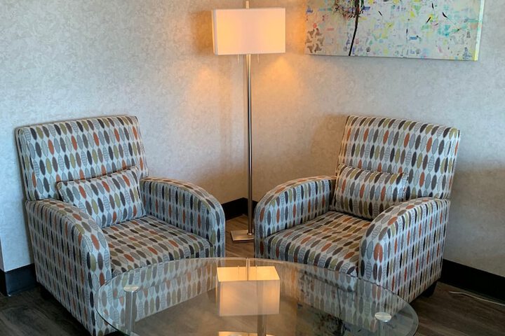 Room 26 of 61