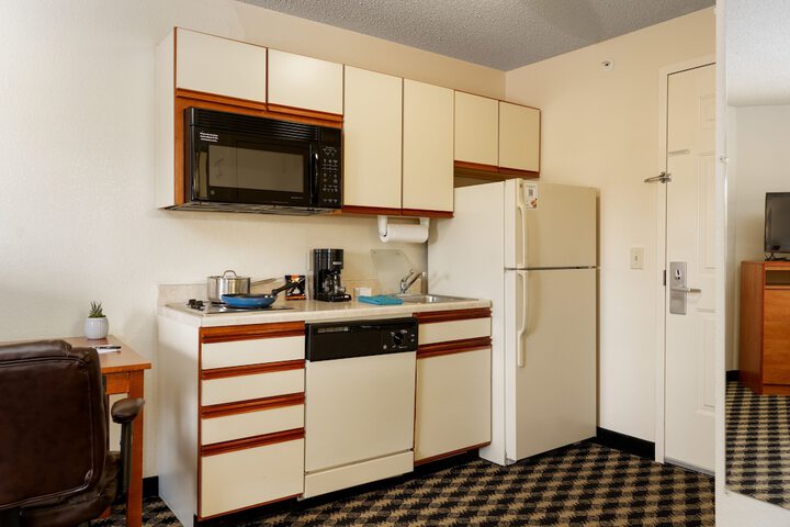 Room 17 of 26