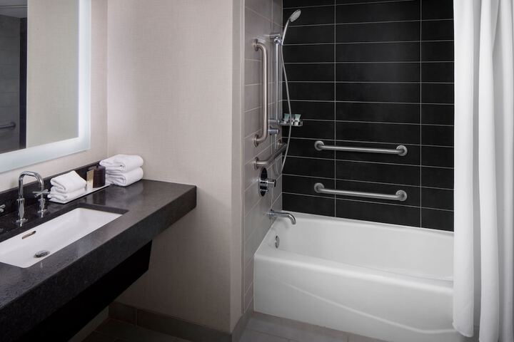Hyatt Regency Minneapolis