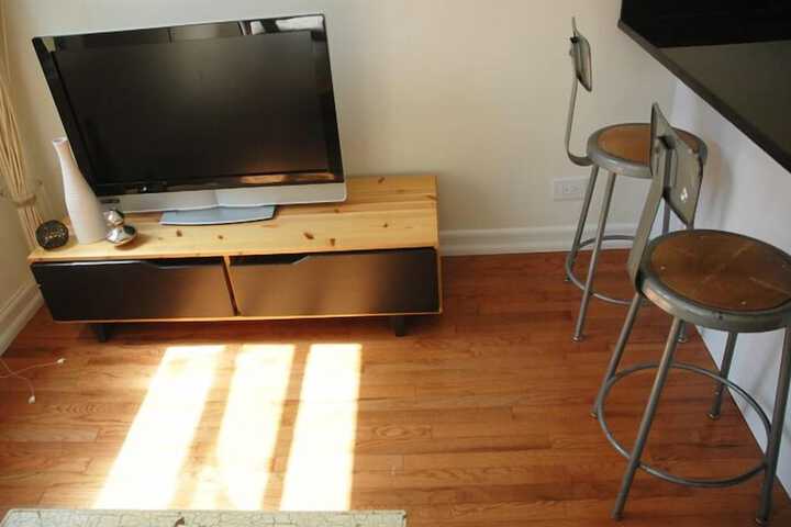 Room 3 of 9