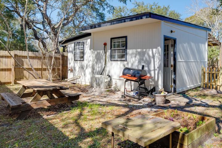 6 Mi to St. George Island: Cozy Gulf Coast Retreat!