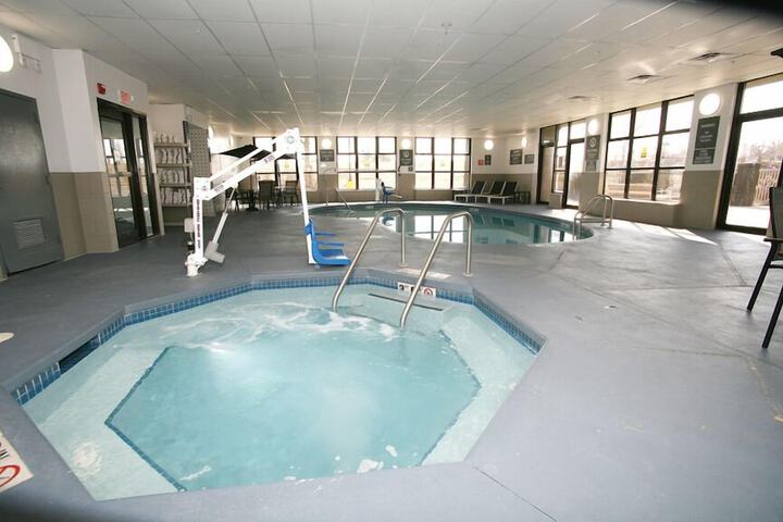 Pool 16 of 78