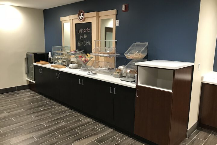 AmericInn by Wyndham Jefferson