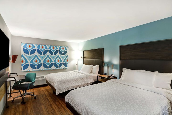 Room 20 of 48
