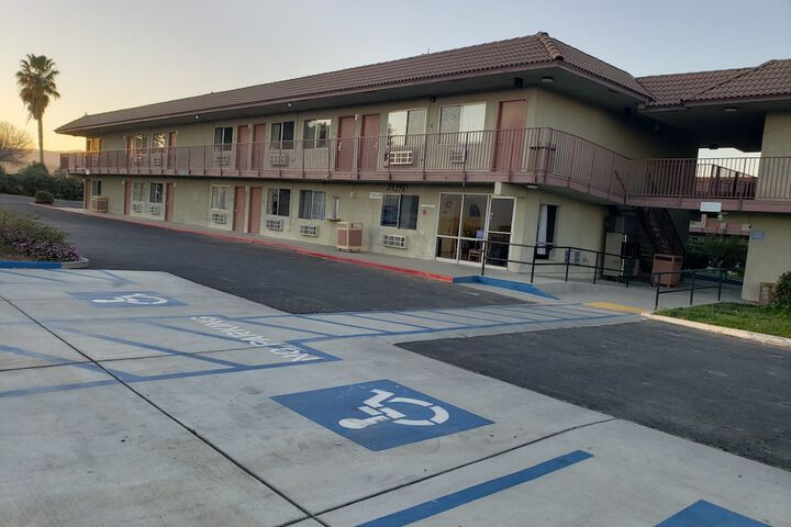 Hotel 4 of 26