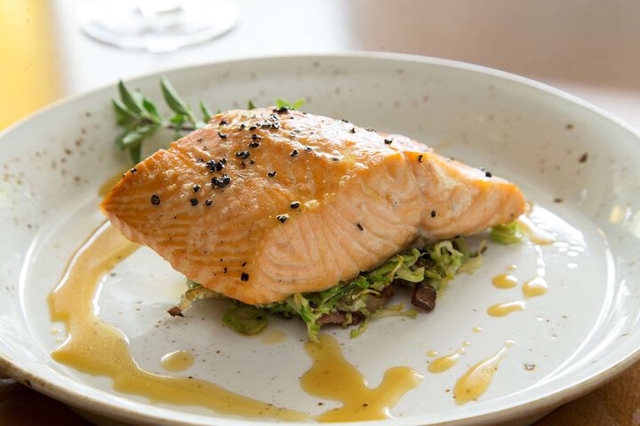 Dining 85 of 113