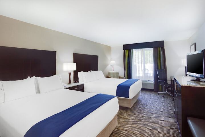 Holiday Inn Express Hotel & Suites Mebane by IHG