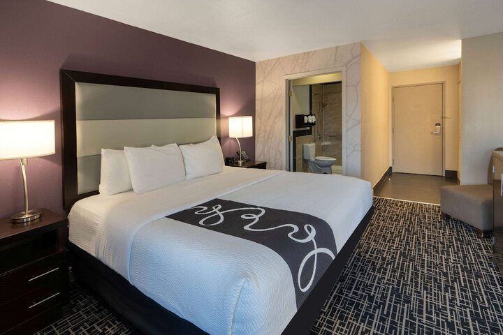 Room 20 of 53