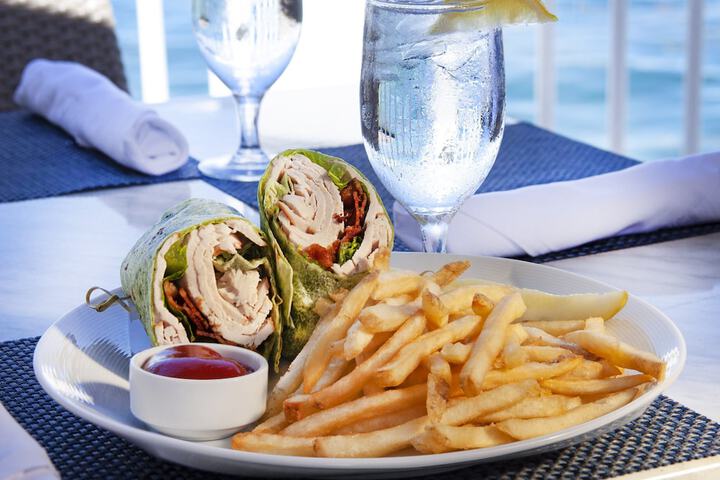 Pier House Resort & Spa