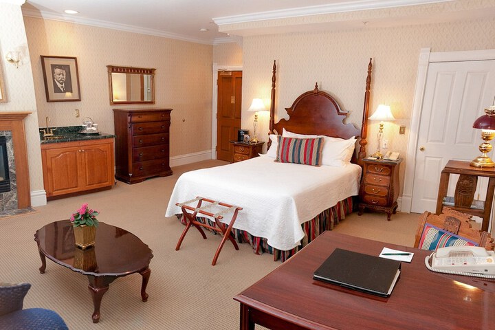 Room 12 of 75