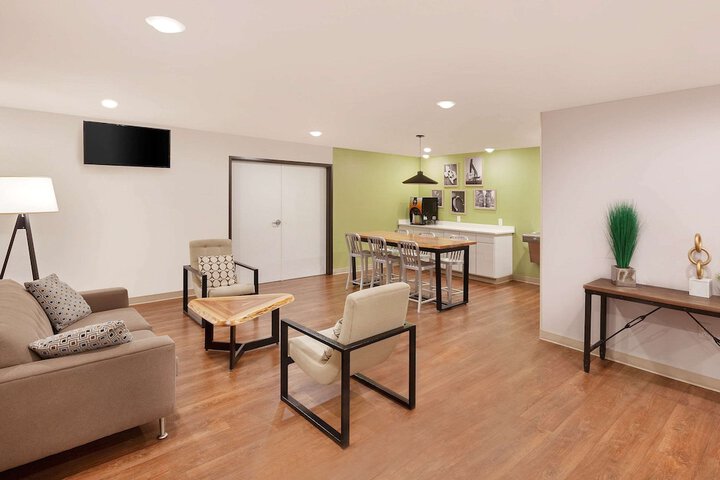 Hotel Interior 13 of 33