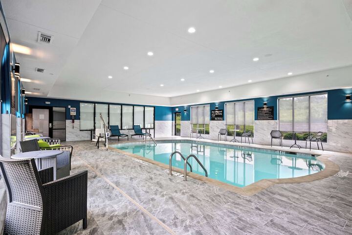 Pool 4 of 38