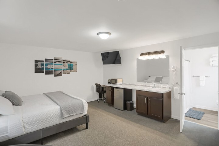 Room 63 of 73