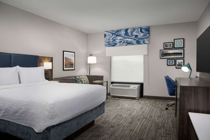 Room 15 of 42