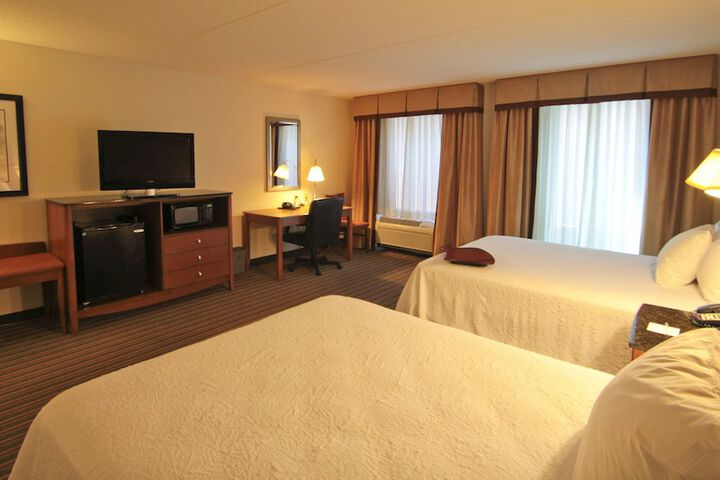 Room 15 of 35