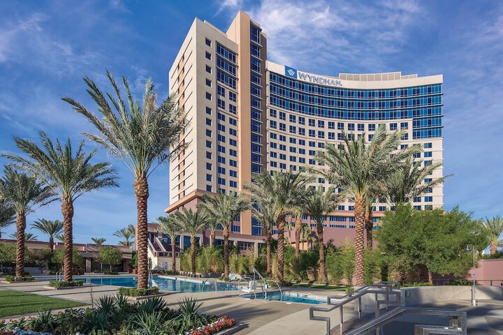 Club Wyndham Desert Blue