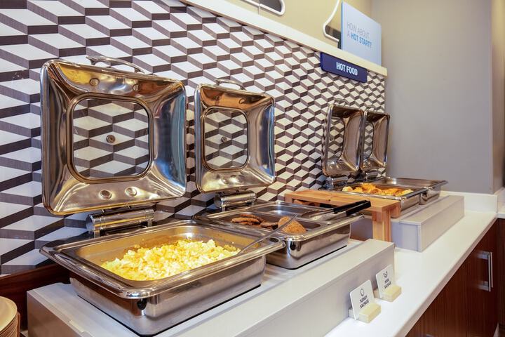 Breakfast/Coffee Service 58 of 62