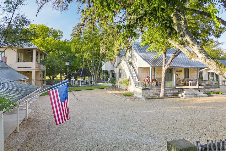 Property Grounds 117 of 117