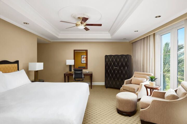Room 129 of 266