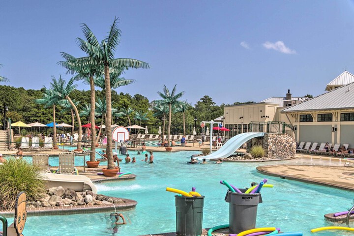 Swim Hike & Chill: Spacious Ocean View Townhome!