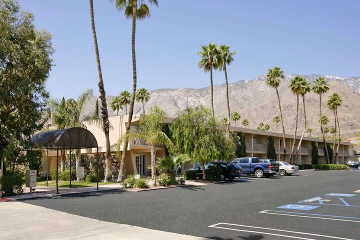 Hotel 2 of 44
