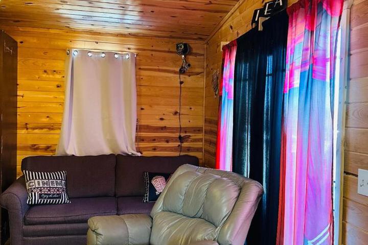 Country Cabins Hotel