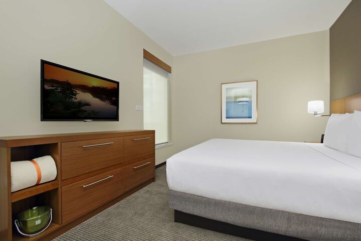 Room 15 of 50