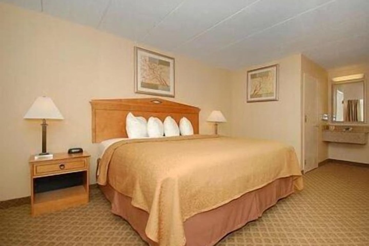 Quality Inn & Suites Fairview - Erie